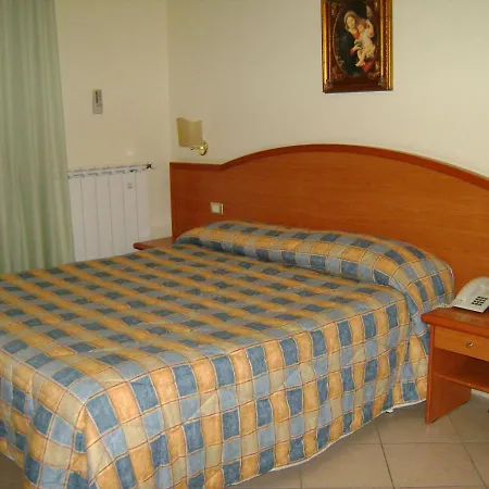 Hotel Continental 3*