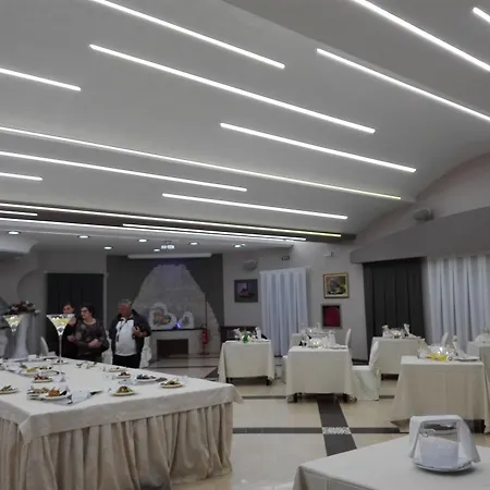 Continental Hotel 3*