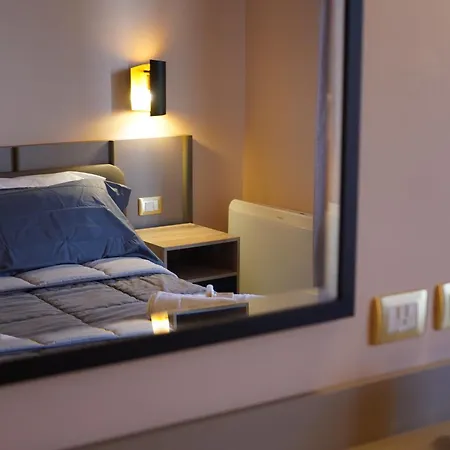 Continental Hotel 3*